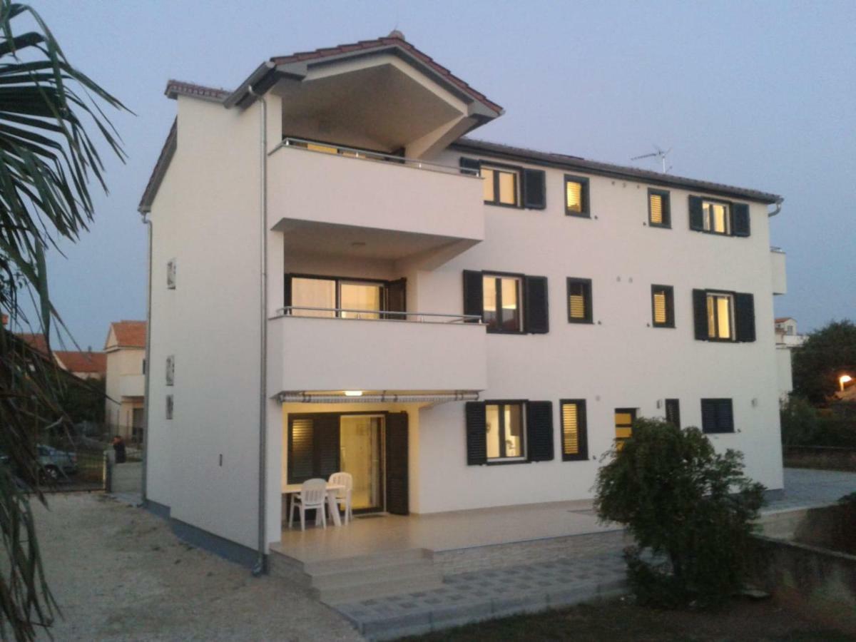 Breitling With Pool Apartment